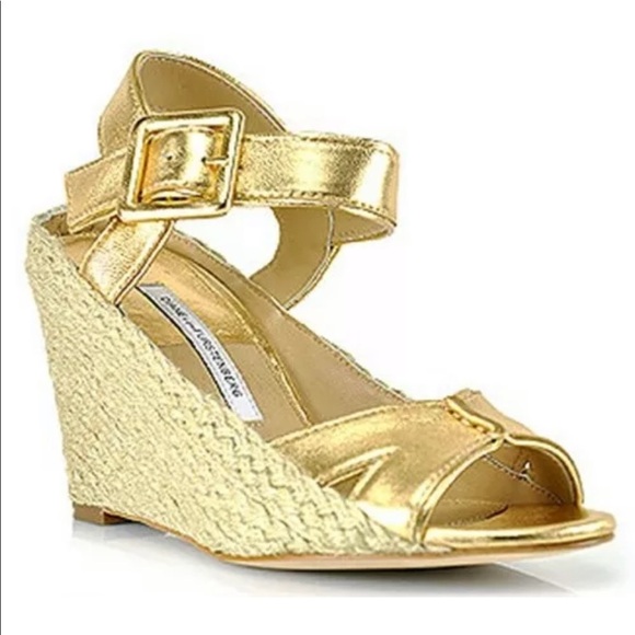 Espadrille Gold Wedges with Ankle Strap - Picture 1 of 7